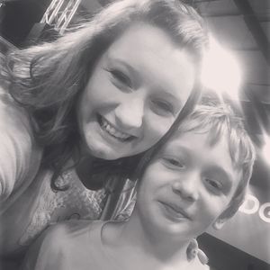 Meet your Posher, Holli